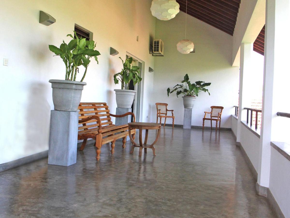 The Lagoon Villa Kurana Katunayaka Extérieur photo